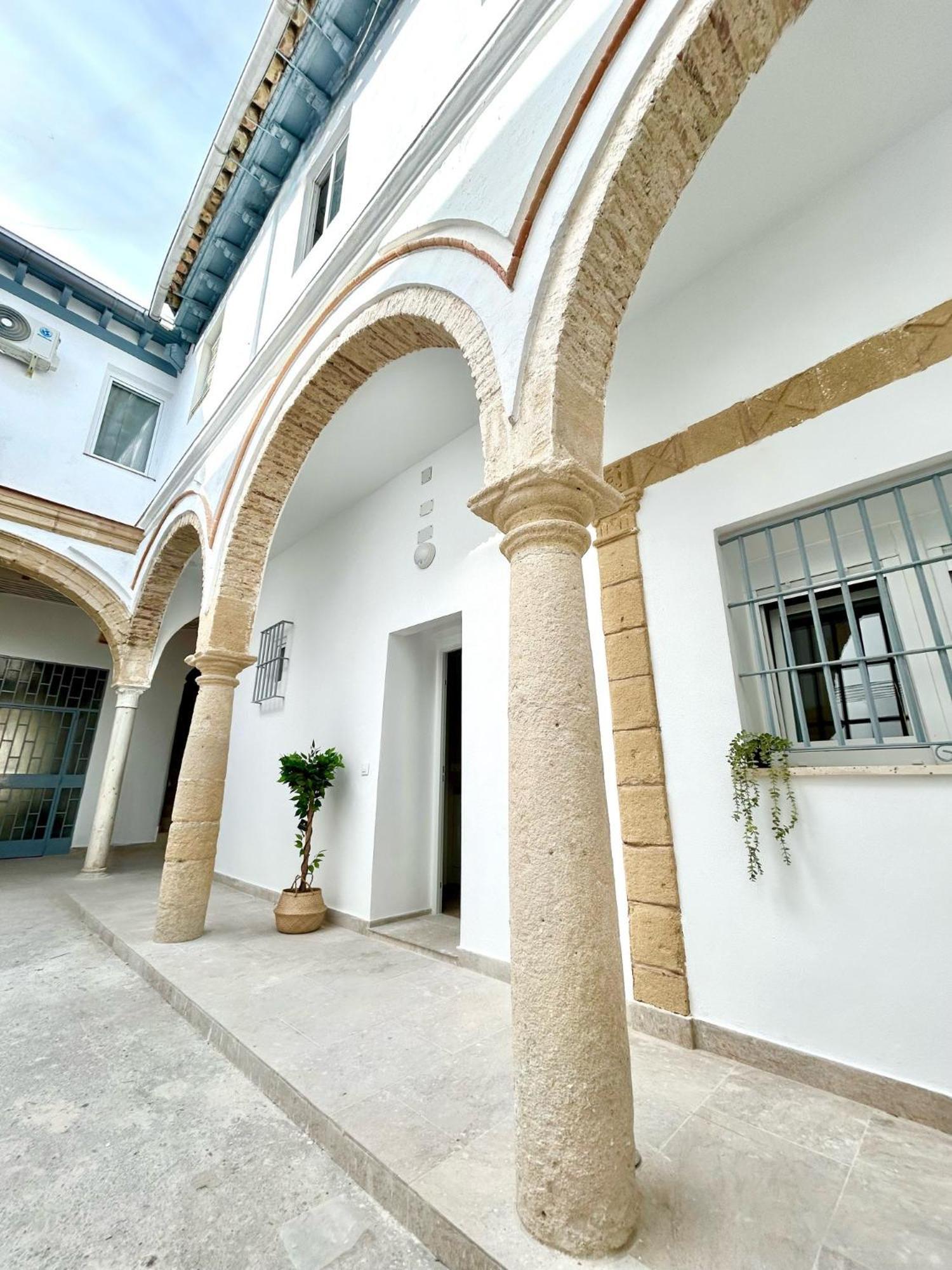 Gatu Casa Solera, Un Lugar Unico, "Preferente Para Mayores De 25 Anos Y Familias " El Puerto de Santa María Buitenkant foto